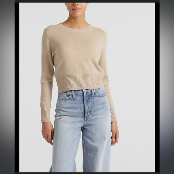 NWOT J Crew Women’s Shrunken Cashmere Crewneck Sweater Warm Cozy - Picture 2 of 7